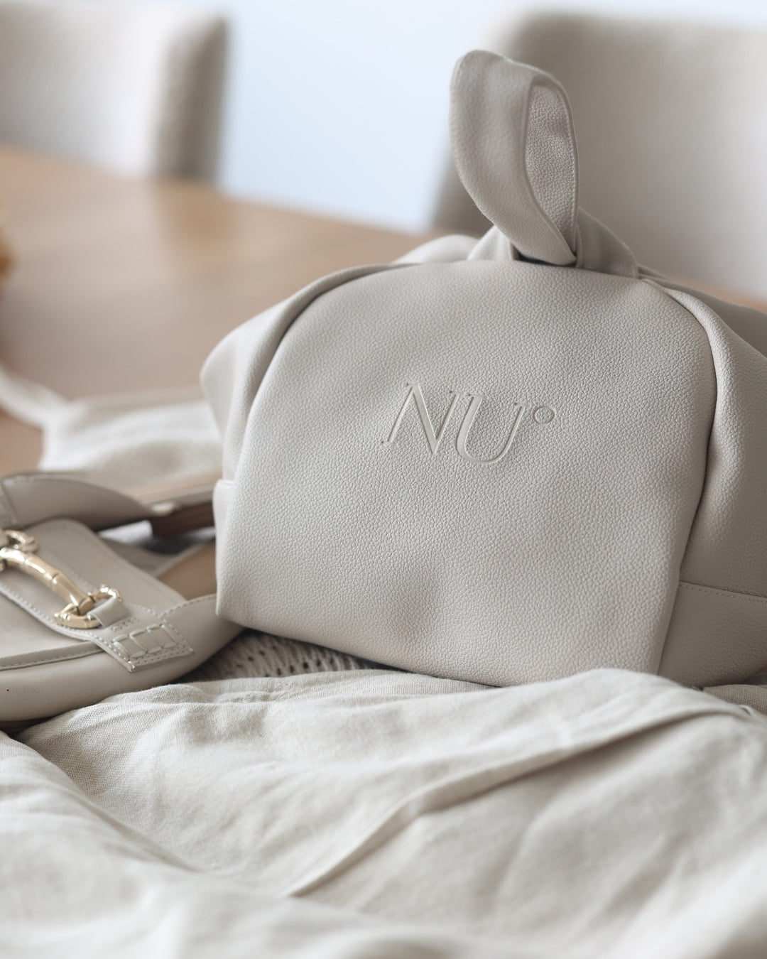 NU°2 – Soft Carry in Beige